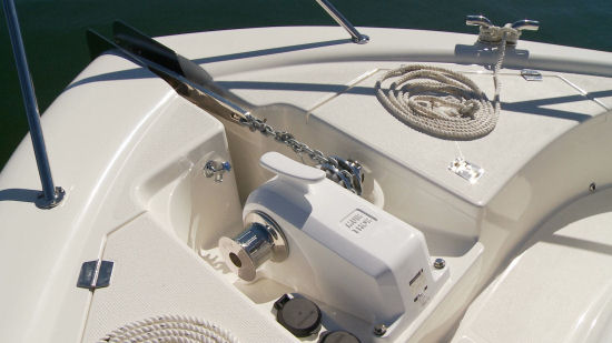 Maritimo M58 ground tackle