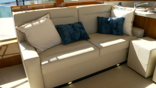 Maritimo M58 love seat