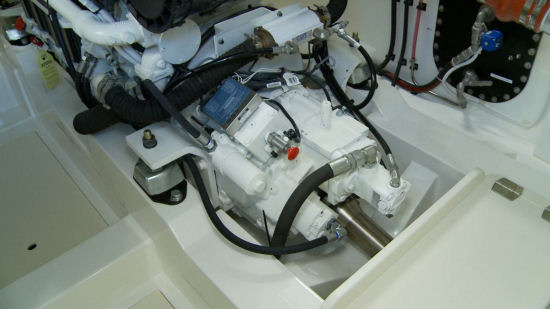 Maritimo M58 power take offs